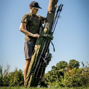 Husa Daiwa Black Widow Quiver Fishing Holdall 3 Compartimente 132x32x20cm - Img 4