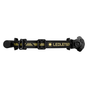Lanternă tactică reîncărcabilă Ledlenser TAC7R 3200 lumeni cu sistem Multi-Lens, inel Mode Select Ring și protecție IP68.