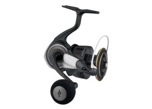 Mulineta Daiwa 26 Certate HD LT detaliu corp Monocoque aluminiu și rotor Airdrive