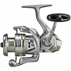 Mulineta Okuma Zyros din carbon C-40X cu angrenaje Flite Gear si frana multi-disc Hydro Block.