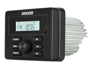 Player Marine Media Center Kicker KMC3 – Unitate audio rectangulară elegantă, certificată IP67, cu Bluetooth, USB și ieșiri RCA, proiectată pentru performanță audio extremă pe mare.