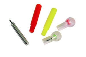 Plută cu LED în antenă iBite Tip Morcov Mega pentru pescuit nocturn la vargă. Lumină puternică verde sau roșie, autonomie mare și semnalizare rapidă a trăsăturii.