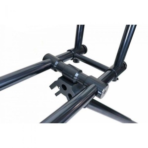 Rod Pod complet din aluminiu Carp Pro CP405145 pentru 3-4 lansete de crap – Suport structural ultra-stabil cu 4 picioare telescopice reglabile, blocaje metalice fără plastic și husă de transport inclusă.