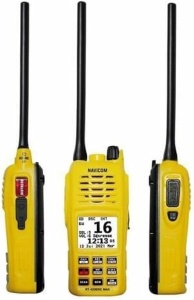 Statie VHF Portabila Navicom RT420 DSC MAX 6W GPS Integrat IPX8