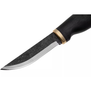 Cuțitul de colecție Marttiini Moose Black prezentat lângă cutia sa elegantă din lemn și teaca din piele cu detalii aurii