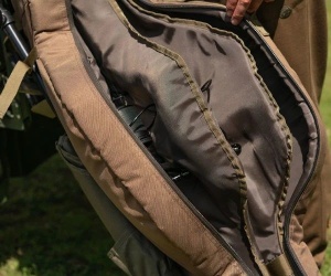 Husa Korda Compac 3 Rod Holdall 10ft 3 Lansete + 3 Mulinete 163x30x13cm - Img 3