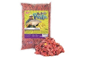 Pasta Semințe Semilichidă Benzar Particle Pasta 1.5kg – particle paste din semințe oleaginoase măcinate, cu dispersie rapidă a uleiurilor și atracție naturală pentru ciprinide mari. Ideală în combinație cu nade clasice.