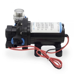Pompă Apă Albin Pump Marine 12V 3.5GPM – Performanță ridicată cu debit de 13.2L/min, presostat Heavy Duty și porturi de conectare rapidă pentru sisteme nautice.