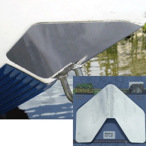 Protecție de provă din inox medie Gator Guards BowShield 19.05 x 22.86 cm, din inox 316 cu finisaj oglindă și adeziv poliuretanic, ideală pentru protejarea etravei împotriva ancorei și rolelor peridocului.