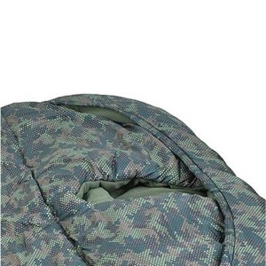 Sac dormit Carp Spirit Magnum 4 Season XL Camo cu umplutura fibra creux si captuseala microfleece, conceput pentru confort termic pana la -10°C.
