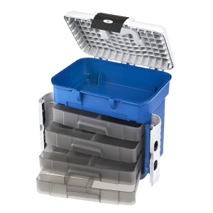 Valigetă profesională pentru pescuit Panaro cu 5 compartimente și dimensiuni 420x303x400 mm – Cutie rigidă modulară fabricată în Italia din polimer rezistent la impact și UV, echipată cu mâner pliabil și clape mari de închidere.