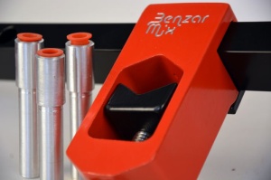 Adaptor triplu Benzar Mix pentru suport juvelnic, compatibil cu scaune modulare 25–36 mm, ideal pentru pescuit de competiție feeder și method feeder.