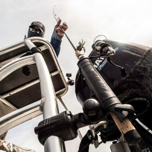 Bază Railblaza RailMount 32-41 – Suport universal heavy-duty pentru balustrade groase și sisteme Hobie H-Rail, echipat cu StarPort pentru modularitate maximă.