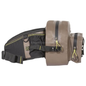 Borsetă Trabucco Seal Storm Waist Bag 6L – borsetă impermeabilă pentru pescuit în mișcare, cu organizare inteligentă și protecție totală împotriva apei, ideală pentru spinning și wading.