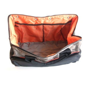 Geantă de teren Garmin Field Bag – Soluție durabilă și organizată pentru transportul sistemelor GPS de vânătoare și al accesoriilor