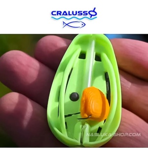 Momitor Cralusso Green Rocket Method cu matriță, cu design aerodinamic și culoare verde vibrantă pentru vizibilitate maximă și pescuit method precis