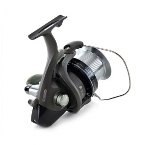 Mulineta Carp Pro Distance Spod 6500 cu tambur long cast metalic pentru nadire la distanță cu spomb