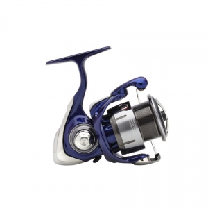Mulineta Daiwa 24 Emcast BR LT cu sistem Bite’n’Run, rotor Airdrive, frână ATD și tambur LC-ABS, concepută pentru pescuit la crap și feeder.
