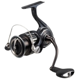 Daiwa 25 Ballistic HD LT 2500H – corp MQ aluminiu, rotor Airdrive Zaion V, MagSealed, Tough Digigear, ATD-L, frână 10 kg, 6 rulmenți, recuperare 80 cm, greutate 235 g.