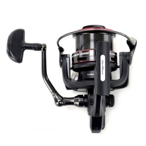 Mulinetă Formax Visage Power Feeder 5000 – Detaliu tambur Long Cast, clipsuri bicolore și mecanism Worm Shaft pentru performanță extremă.