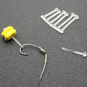 Opritor silicon Carp Expert pentru cârlig, soluție rapidă și eficientă pentru monturi cu fir de păr și prezentare naturală a momelii.