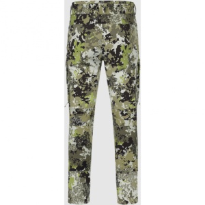Pantaloni vânătoare Blaser Charger HunTec Camo, construcție 2 straturi impermeabilă, zone ranforsate la genunchi, material tratat S.Café pentru confort termic și respirabilitate.