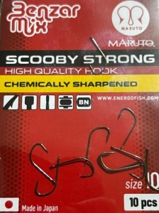 Cârlige Benzar Scooby Strong pentru pescuit la scobar pe râu, cu tijă subțire, rezistență mare la dril, finisaj Black Nickel și formă Wide Gape, produse în Japonia.