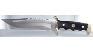 Cuțit de vânătoare Nieto Gran Cazador cu lamă de 180mm din oțel 440C, bolster de Zamak și mâner ergonomic din ABS