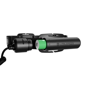 Lanternă frontală compactă Ledlenser H5R 750 lumeni cu sistem de focalizare AFS și protecție etanșă IP67.
