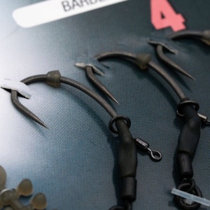 Montura Korda Spinner Hook Sections Kurv + Free Hook Beads Nr 4 3buc/plic - Img 3