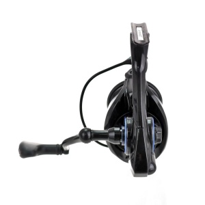 Mulinetă Formax Elegance Feeder Pro Worldchamp – Vedere laterală evidențiind manivela CNC și tamburul Long Cast pentru performanță extremă.