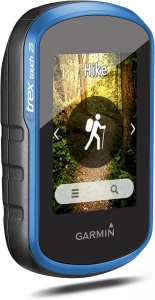 Garmin eTrex Touch – Navigator portabil cu ecran tactil 3”, hărți TopoActive, autonomie 130h, rezistență IP67 și precizie multi-band. Perfect pentru drumeții, ciclism și explorare în aer liber.