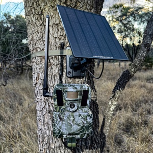 Panou solar Hikmicro SP5000 5W cu acumulator Li-Ion 5000mAh pentru camere de vanatoare Hikmicro M15 si T16 cu protectie IP66.
