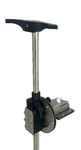 Suport Sondă Live BAM din inox – versiuni electrică, wireless și mecanică, compatibile Garmin și Lowrance, cu sistem de rotire 360° și prindere rapidă pentru barcă.