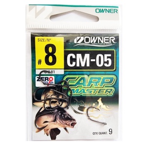Cârlig Owner CM-05 Carp Master Iseama Magic cu ZERO EYE și vârf Magic Fusso, proiectat pentru prezentări pop-up și Hair Rig, oferind înțepare sigură și protecție maximă a firului în drilluri cu crapi mari