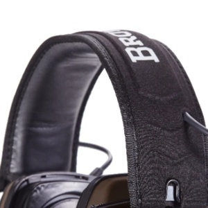 Căști antifonice active Browning BDM Bluetooth negre cu profil redus și amplificare stereo.