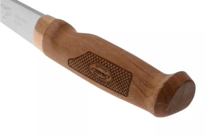 Cuțit Filetat Marttiini Superflex 19 – Lamă super-flexibilă din oțel inox de 19cm, mâner din mesteacăn tratat termic cu textură laser și teacă din piele maro.
