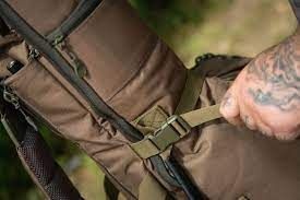 Husa Korda Compac 3 Rod Holdall 10ft 3 Lansete + 3 Mulinete 163x30x13cm - Img 4