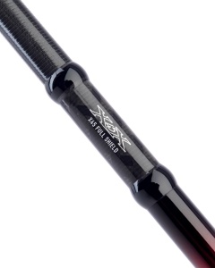 Lansetă Daiwa Tournament Feeder SLR 3.66m 120g, construită din carbon HVF Nanoplus cu X45X Full Shield și inele American Tackle TiForged AIR, concepută pentru lansări la distanțe extreme.