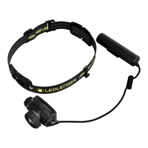 Lanternă tactică reîncărcabilă Ledlenser TAC7R 3200 lumeni cu sistem Multi-Lens, inel Mode Select Ring și protecție IP68.