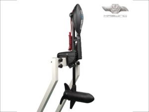 Motor electric Haswing Osapian 55lbs – vedere laterală, manetă telescopică și montaj pe oglinda bărcii