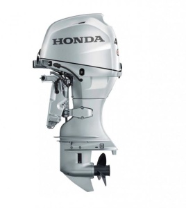 Motor barcă Honda BF40DK4 LRTU 40CP cu cizmă lungă 521 mm, comenzi la distanță, Power Trim & Tilt, injecție PGM-FI și rezervor combustibil 25 L inclus.