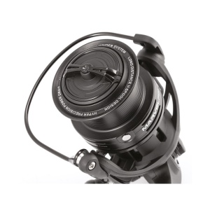 Mulineta Feeder Trabucco Marvel FDX – Un instrument de forță dotat cu tambur Long Cast și clips dublu, conceput pentru precizie extremă pe malul apei.