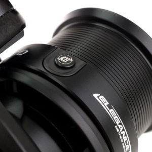 Mulinetă Formax Elegance Method Accela Cast 6000 – Echipament de elită pentru feeder, dotat cu sistem de oscilație lentă, frână rapidă Speed Drag și tambur Long Cast cu clipsuri duble.