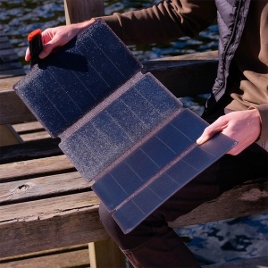 Sonar Deeper CHIRP+ 3.0 Power Bundle cu Încărcător Solar 36W