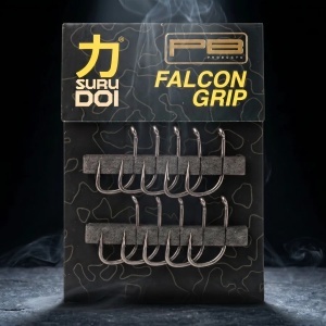 Carlige crap PB Products Surudoi Falcon Grip PTFE din otel japonez forjat cu tija lunga si profil ingust pentru prezentari discrete.