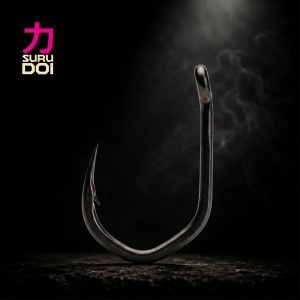 Carlige crap PB Products Surudoi Talon Claw PTFE din otel japonez forjat cu curbura unghiulara si varf beaked point pentru monturi profesionale.
