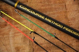 Lansetă Benzar Concourse Method Feeder Limited Edition 4.20m, blank Toray Japan T46, inele Sea Guide optimizate și greutate ultra-redusă, creată pentru pescuit method feeder de elită și control absolut în dril.