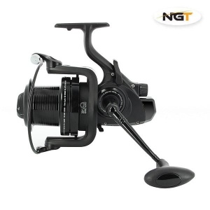 Mulineta Crap NGT Dynamic Cu Baitrunner Big Pit 7000