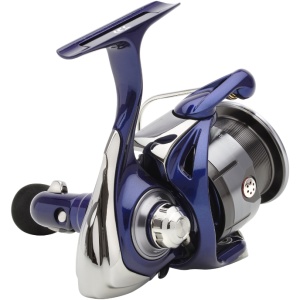 Mulineta Daiwa 24 Emcast BR LT cu sistem Bite’n’Run, rotor Airdrive, frână ATD și tambur LC-ABS, concepută pentru pescuit la crap și feeder.